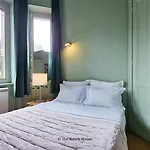 The Kooch House 1.4 Guest house