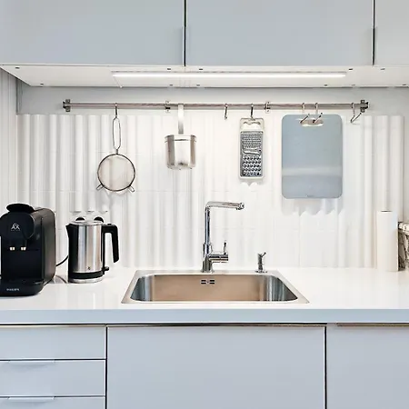 The Kooch House 1.4 בית הארחה