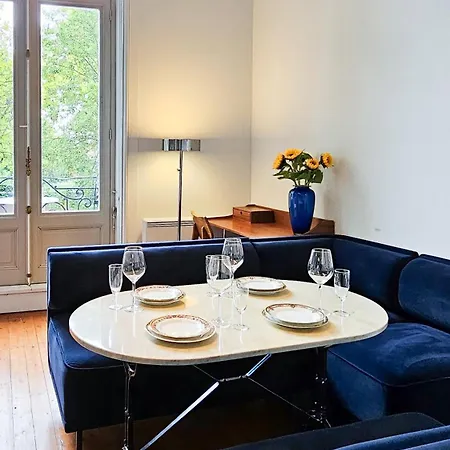 בית הארחה The Kooch House 1.4