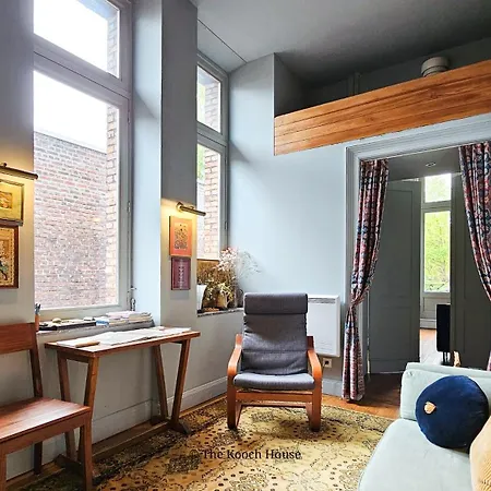 The Kooch House 1.4 טורקואן