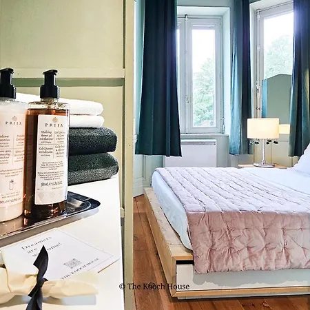 בית הארחה The Kooch House 1.4