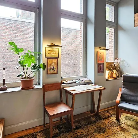 The Kooch House 1.4 טורקואן